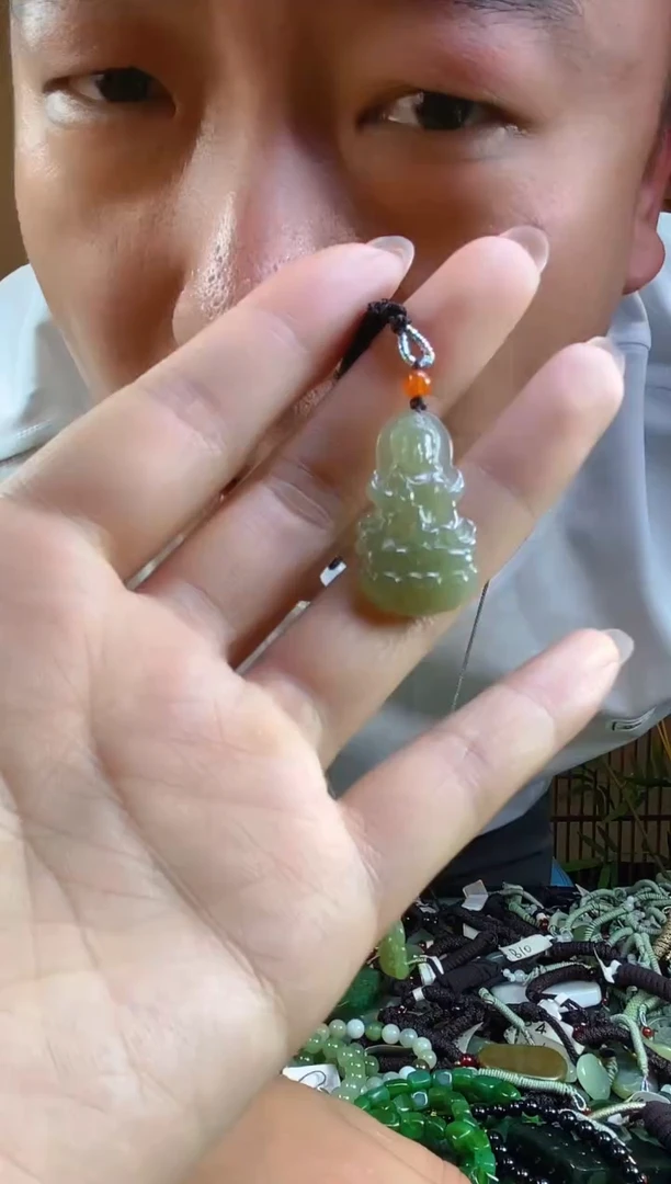 和田玉未镶嵌颈饰多样性发货，拍一发一