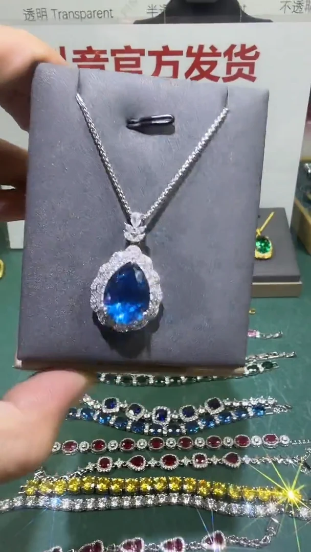 戒指蓝宝石18K金镶嵌1