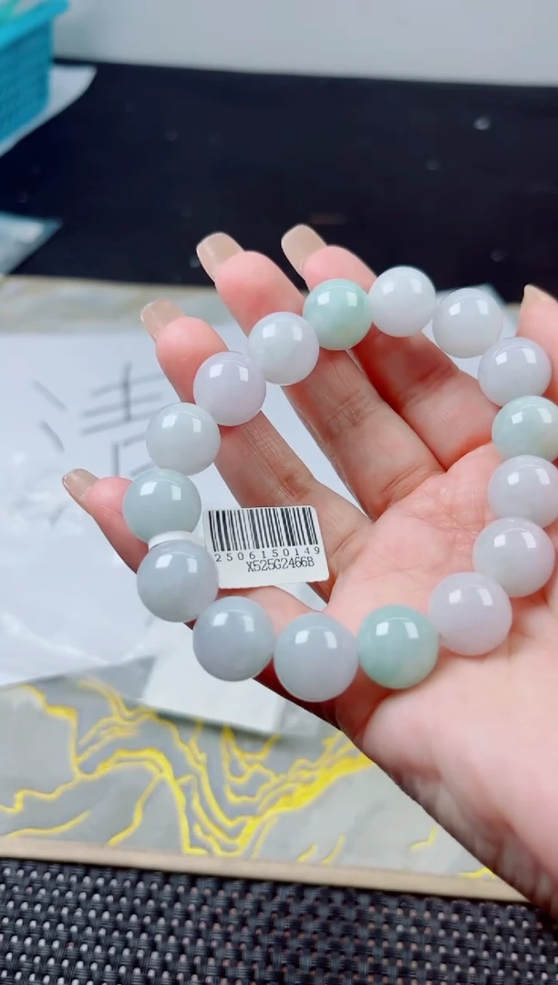 未镶嵌定制翡翠翡翠