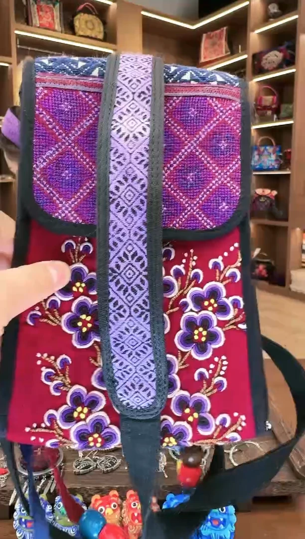 【闪购商品】织绣L588黔东南苗族刺绣