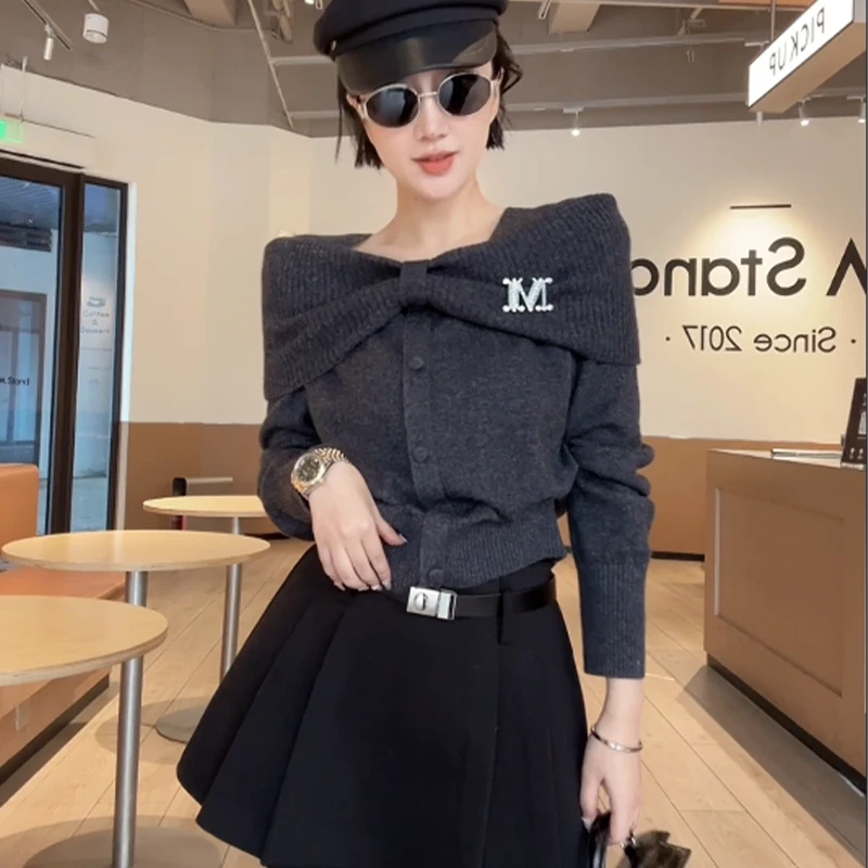 XIAOBAI蝴蝶结披肩羊毛针织衫上衣女秋冬季长袖方领打底衫毛衣