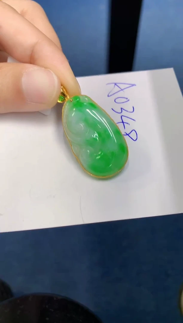 【闪购商品】翡翠颈饰18K金镶嵌000000000