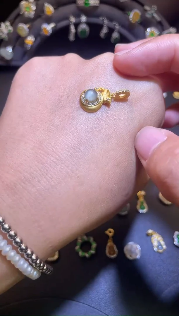 吊坠(不含链)银S925镶嵌翡翠1