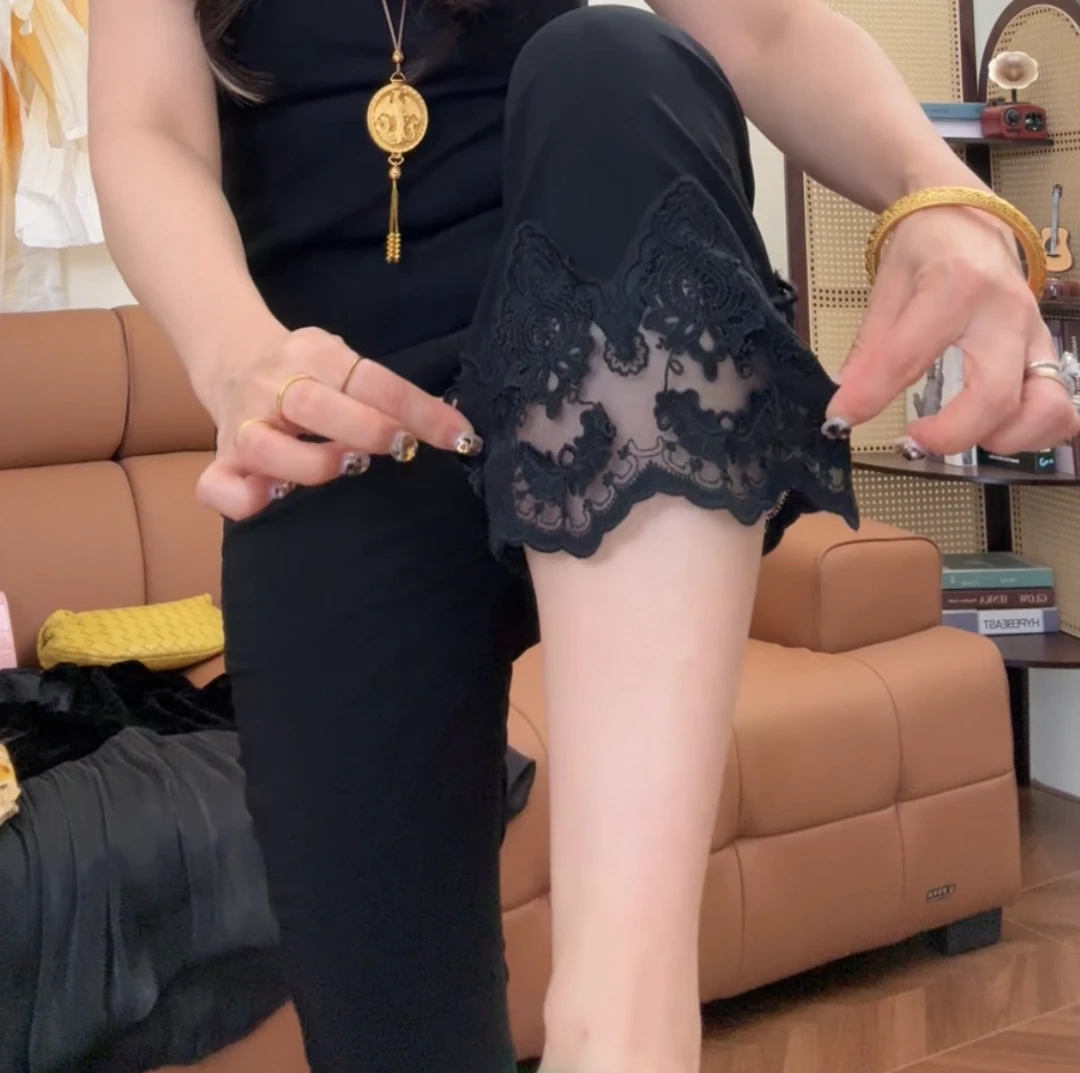 museguhui/木色古汇339#纯色裤脚拼接蕾丝设计感休闲时尚休闲裤