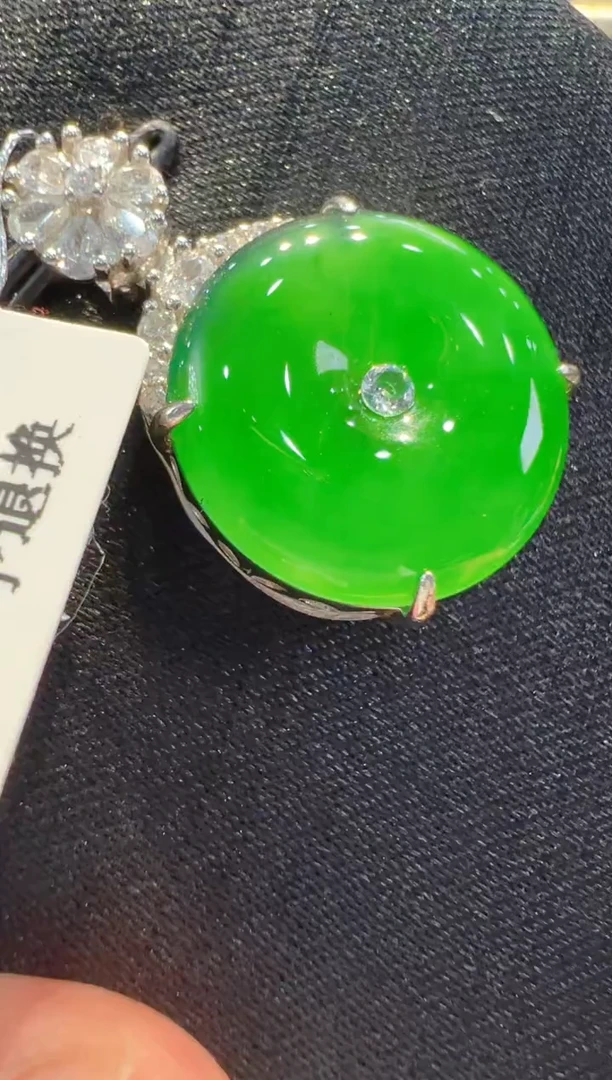 吊坠(不含链)银S925镶嵌翡翠多样性发其一