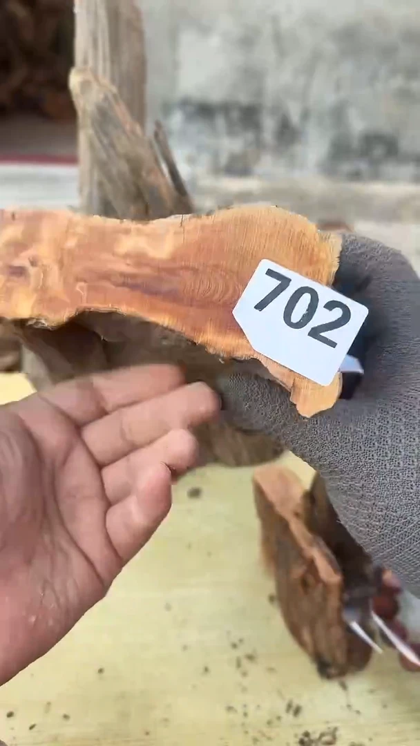 柏木（崖柏）太行陈化崖柏香片！随机一片！（1单1片）702