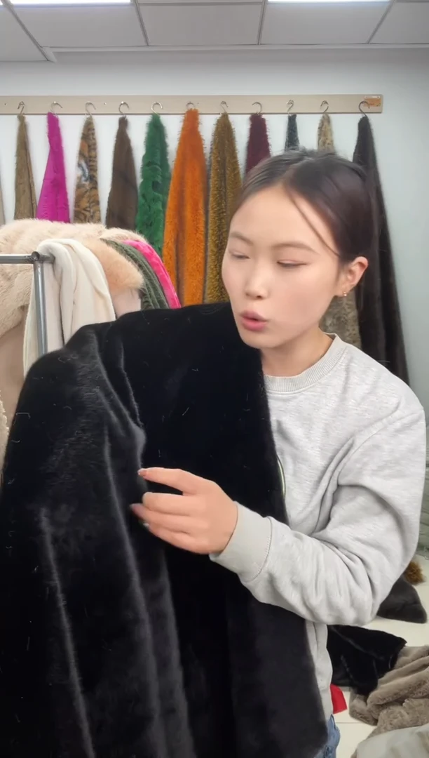 狐狸毛B26尺寸1.8*1