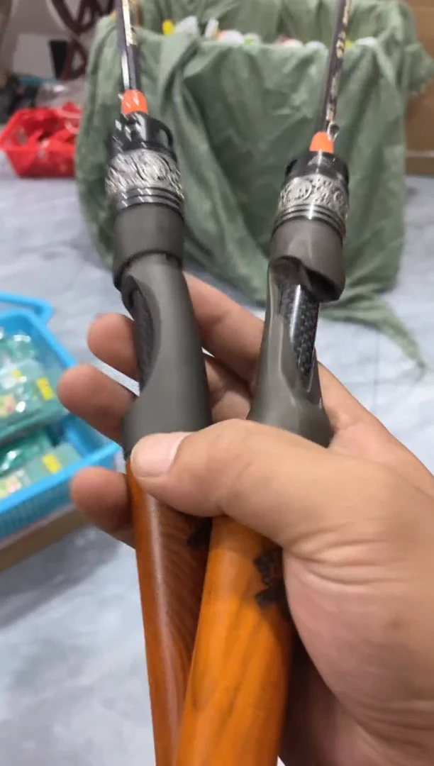 枪柄1.68米UL微物竿实木握把