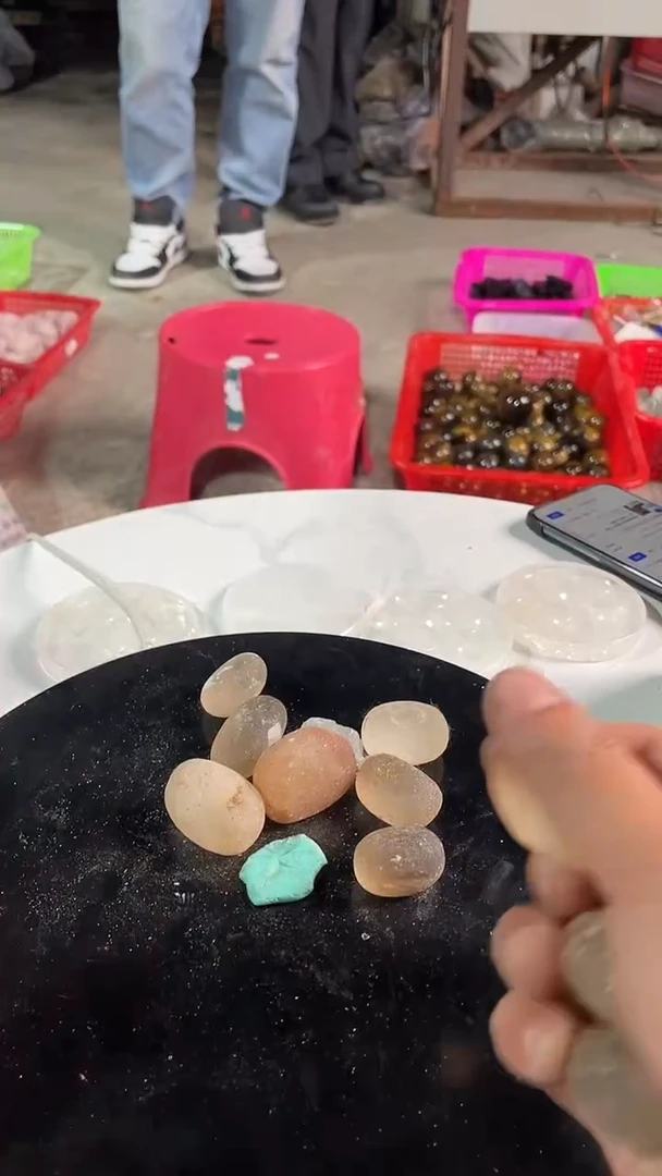 未镶嵌水晶大型摆件（非配饰）5/组白水子料
