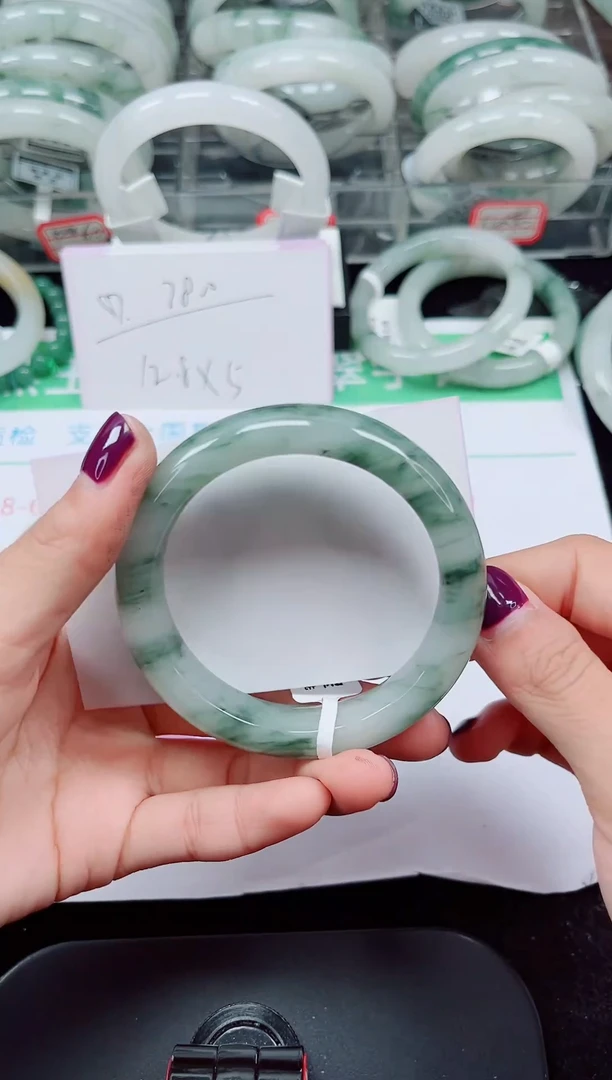 未镶嵌手镯石英质玉113-53/54