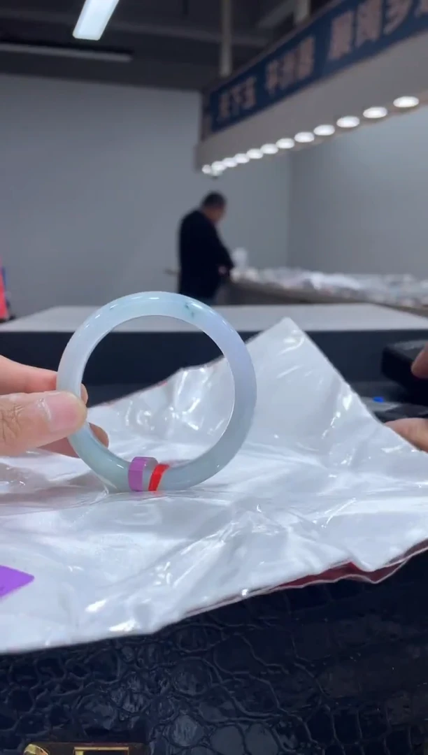 未镶嵌手镯翡翠2  5253