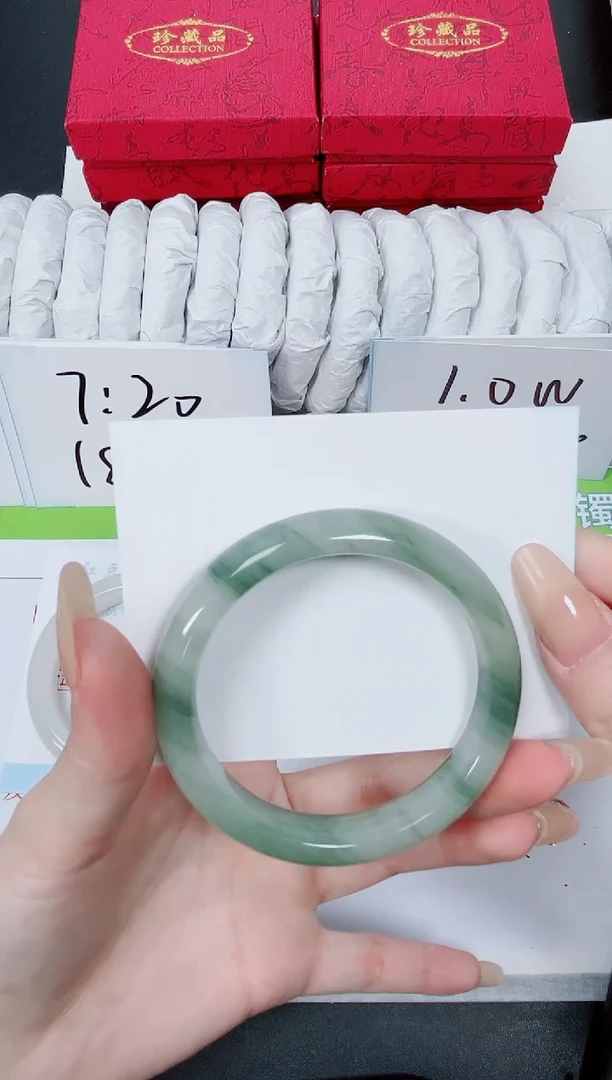 【闪购商品】石英质玉手镯未镶嵌K329-55.3