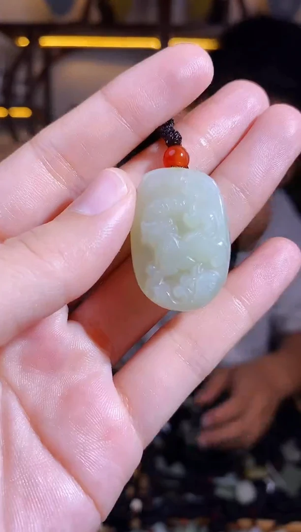颈饰未镶嵌和田玉1