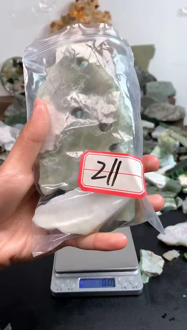 未镶嵌和田玉摆件211