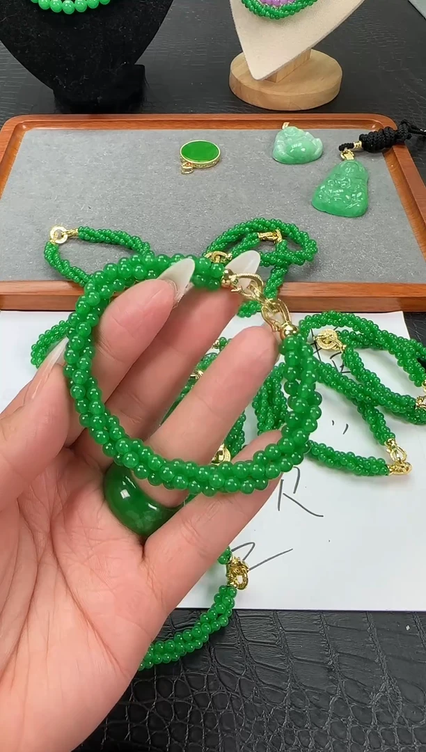 未镶嵌翡翠耳饰小米麻花手串