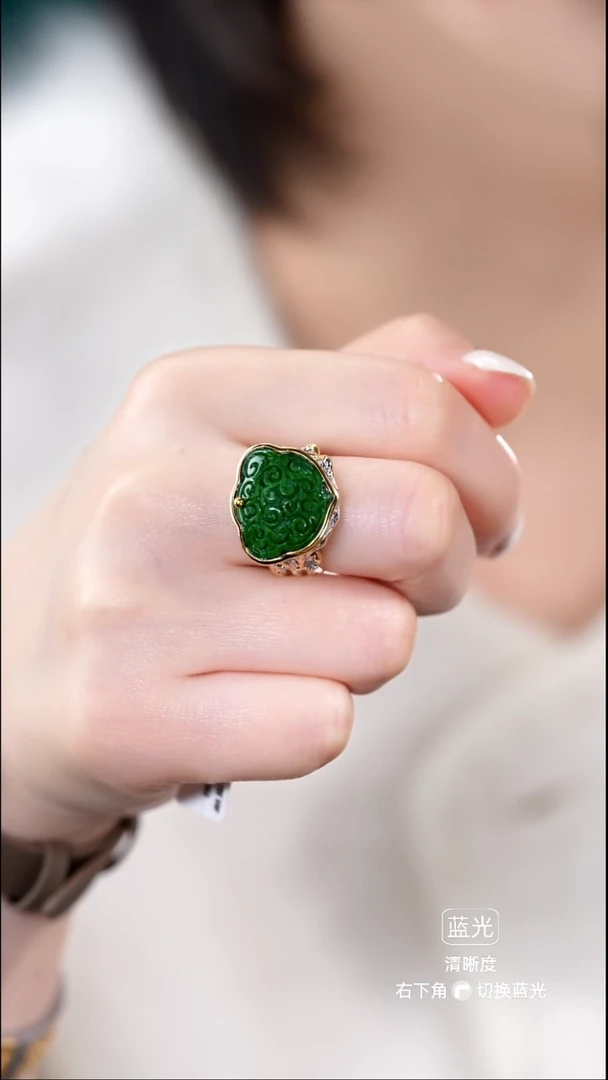 颈饰未镶嵌翡翠戒指17