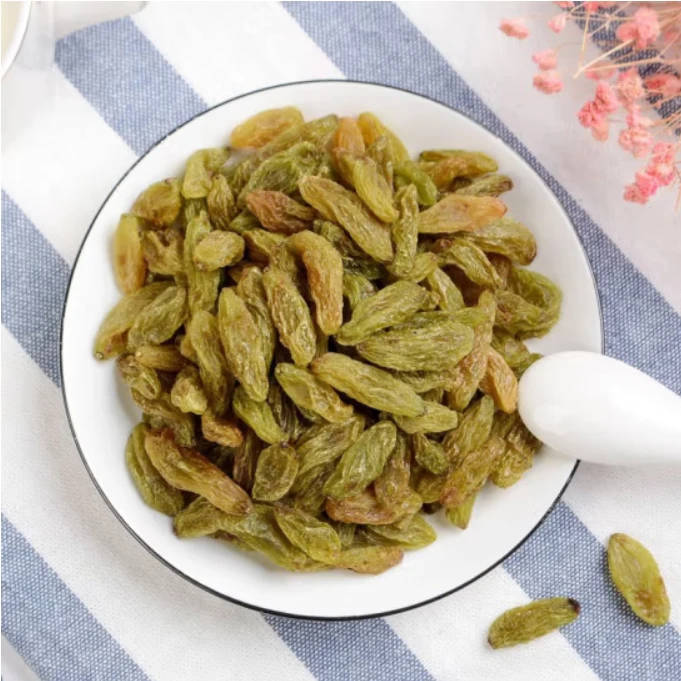 新疆特产吐鲁番绿香妃葡萄干无核坚果