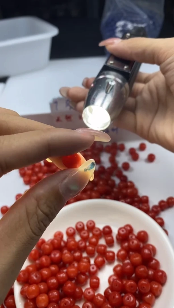 南红玛瑙未镶嵌颈饰W2255云南保山肉南红老型8*7MM*30颗