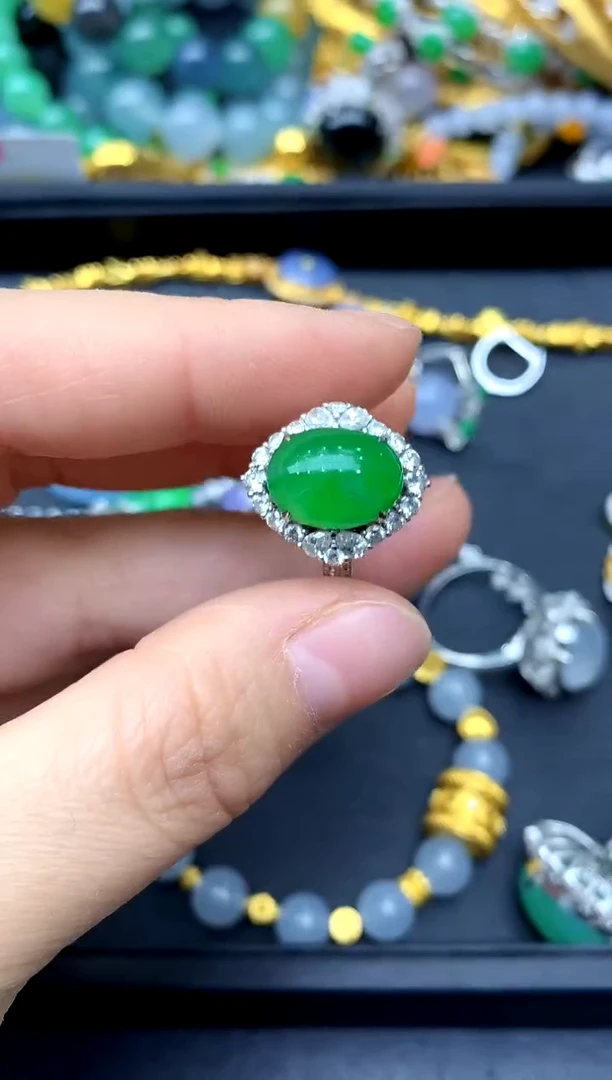 18K金镶嵌戒指翡翠619-中国好珍宝
