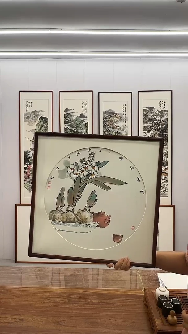 国画阿里丁   50*50  兰花