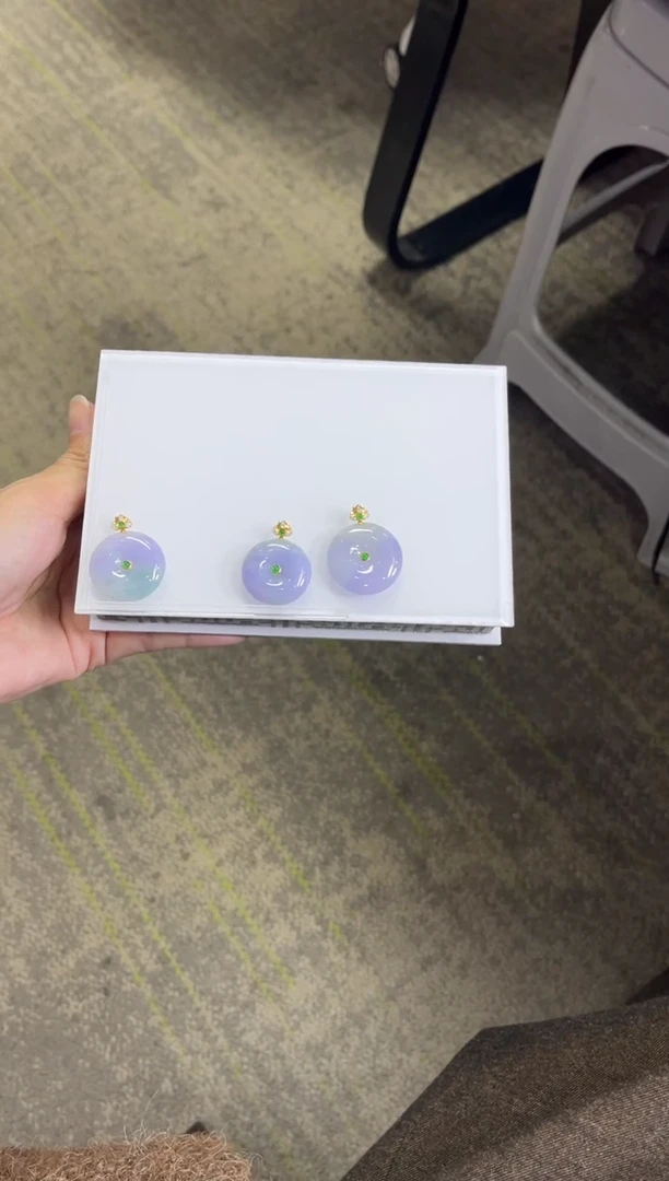 颈饰未镶嵌翡翠P4/多样性发一件/配绳子