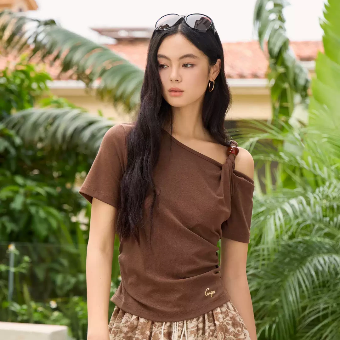 GAGA法式露肩斜肩T恤女2026夏新款波西米亚风小修身显瘦G62Z071