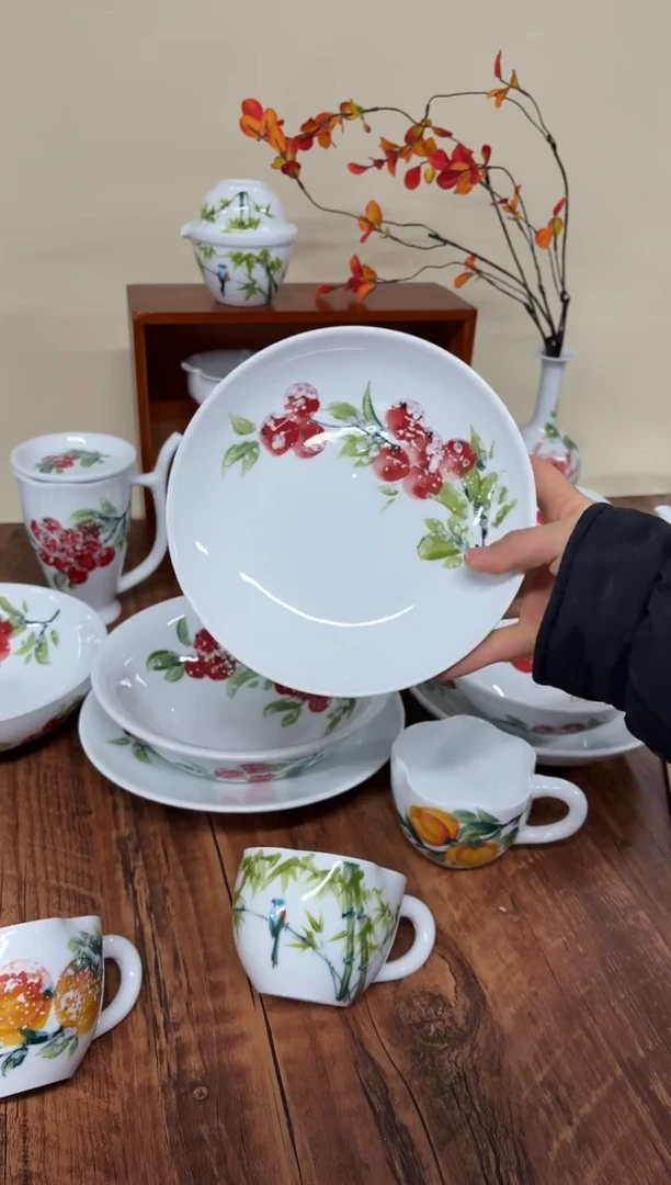 景德镇手绘釉中彩（食品级）浅盘