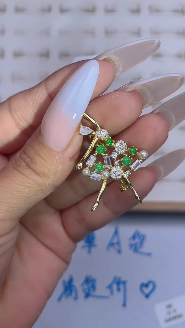 散珠翡翠天然翡翠裸石蛋面70