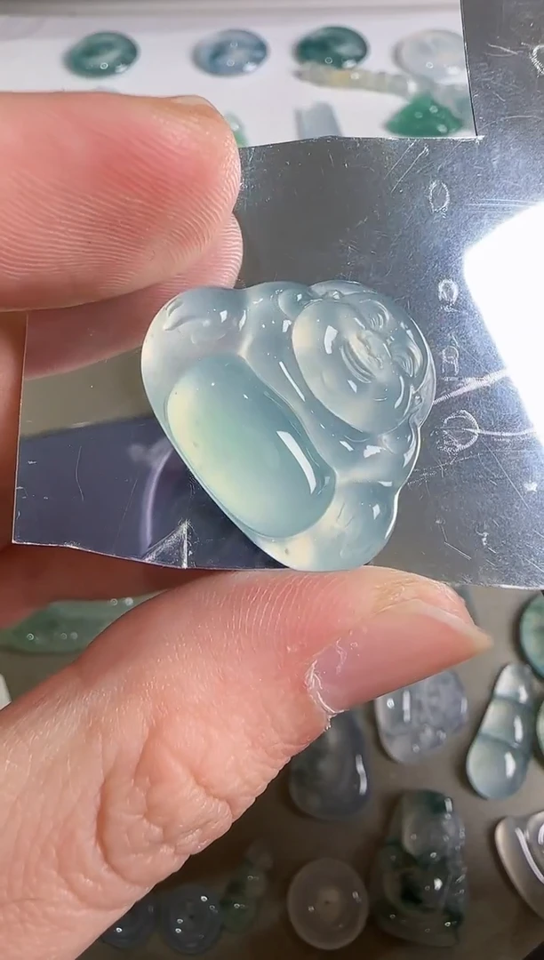 吊坠(不含链)未镶嵌翡翠.