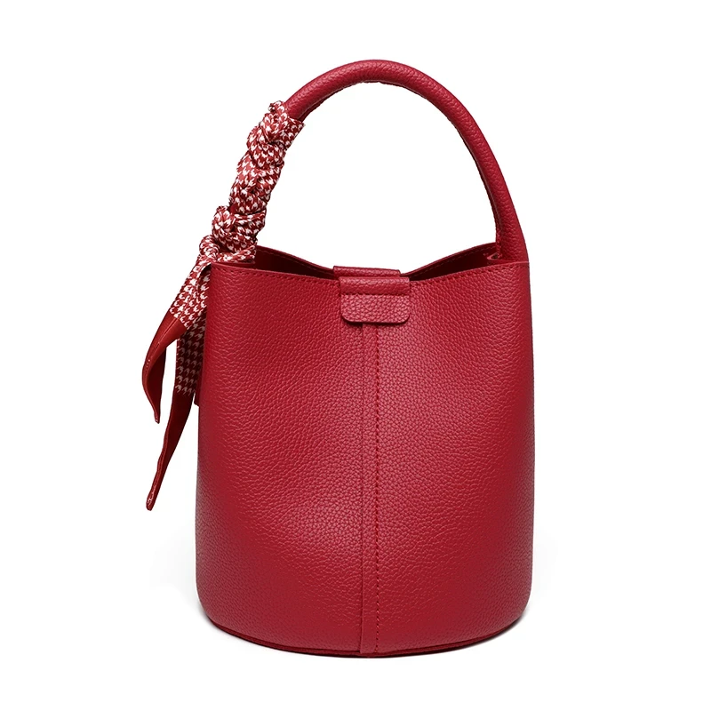 时尚轻奢手提斜挎女包LS8002红色