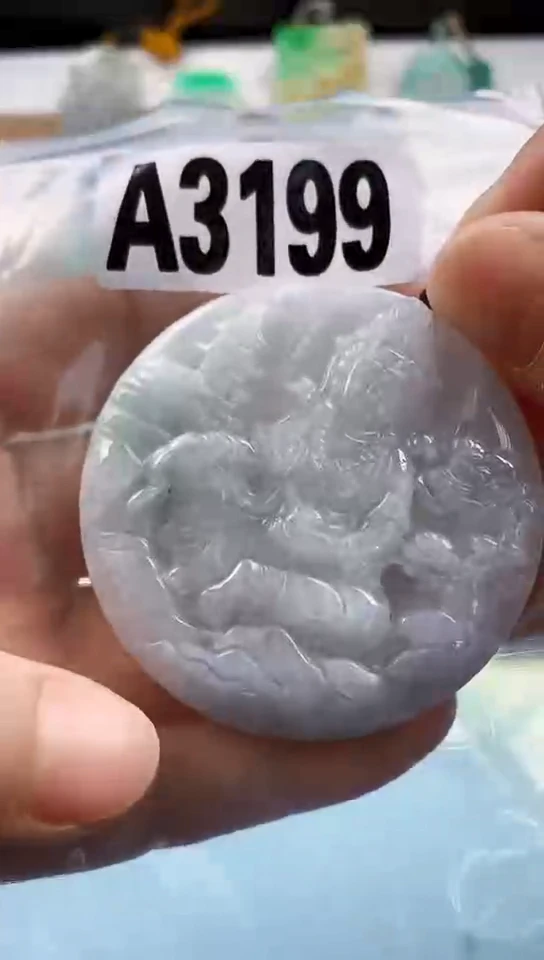 翡翠未镶嵌颈饰天然翡翠吊坠挂件