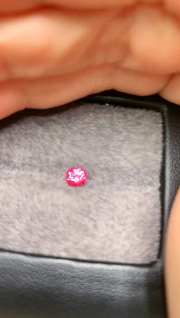 【闪购商品】定制尖晶石裸石未镶嵌枕型 粉绝地 0.51ct