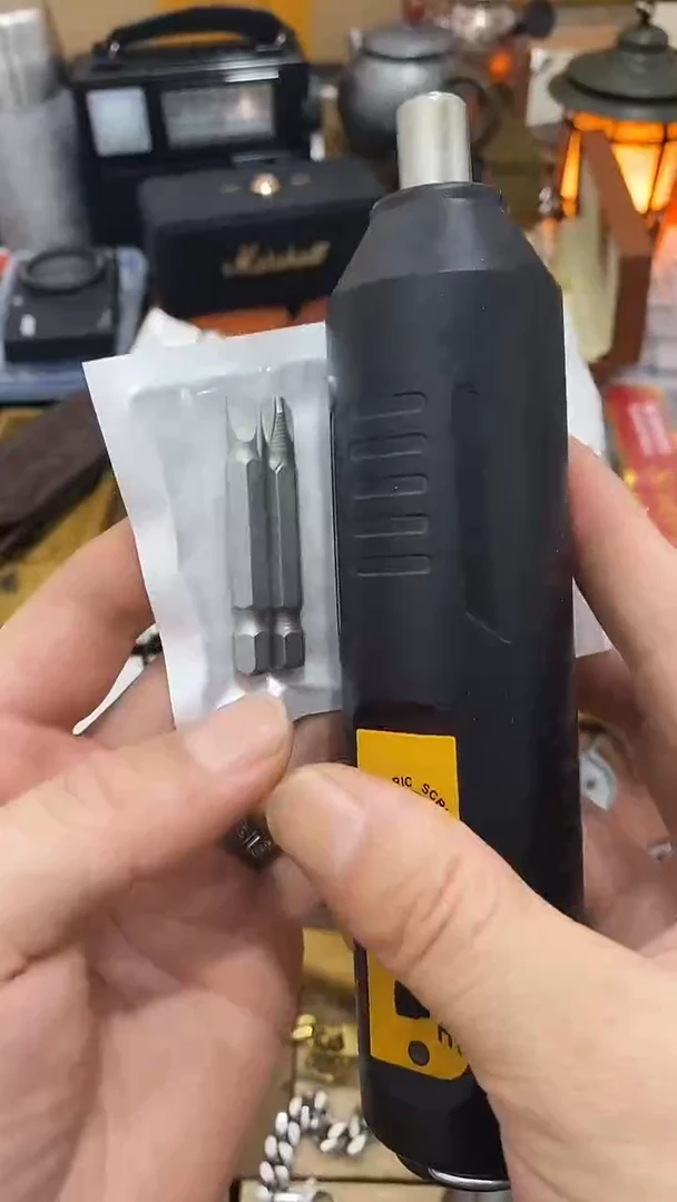 瓷片闪购商品 如图所示