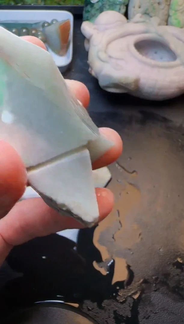 翡翠未镶嵌颈饰天然缅甸A货翡翠083