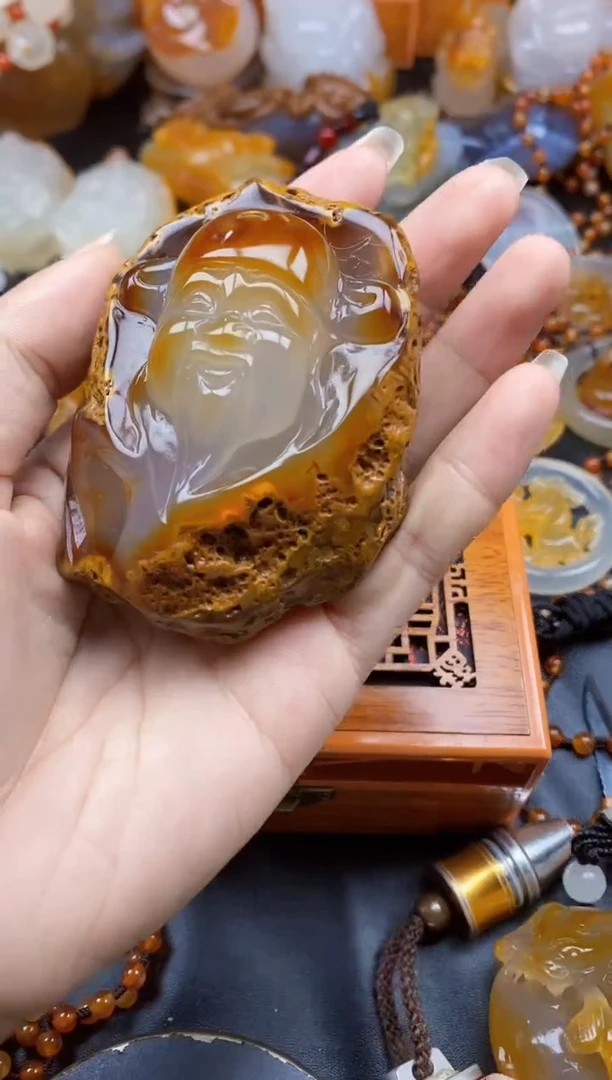 未镶嵌1玛瑙/玉髓燕*ll