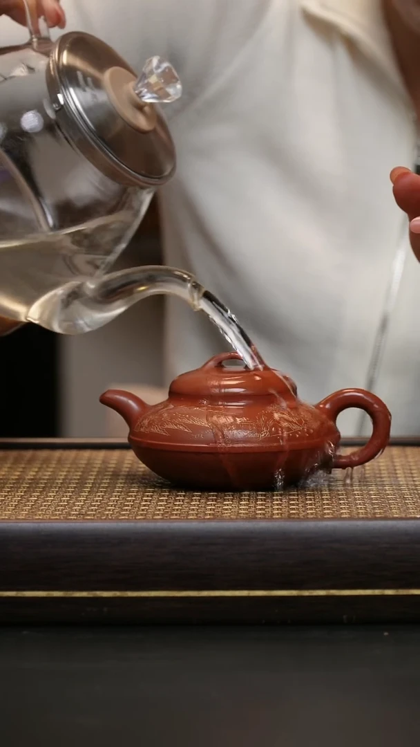 茶壶紫砂红皮龙 线圆