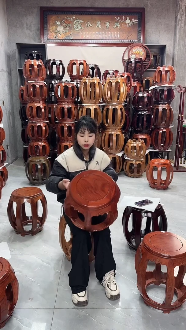 【闪购商品】花梨木类家具花梨色雕花小号鼓凳一对