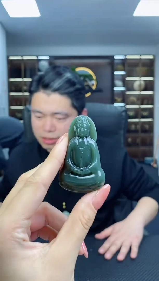 【闪购商品】和田玉颈饰未镶嵌素衣观音