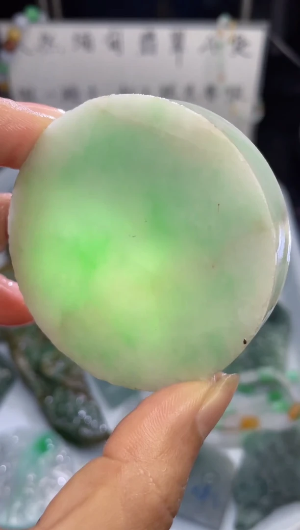 未镶嵌挂件翡翠天然缅甸翡翠A货