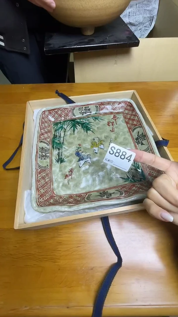 瓷片W****rS884默认微瑕，谨慎参拍