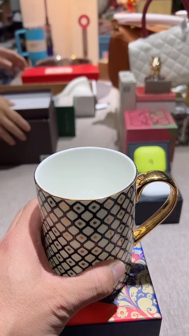 【闪购商品】瓷片正品保真，清库存