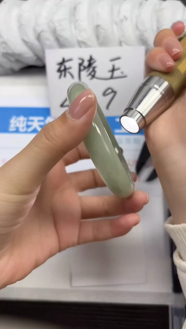 未镶嵌手镯石英质玉D7-60.61