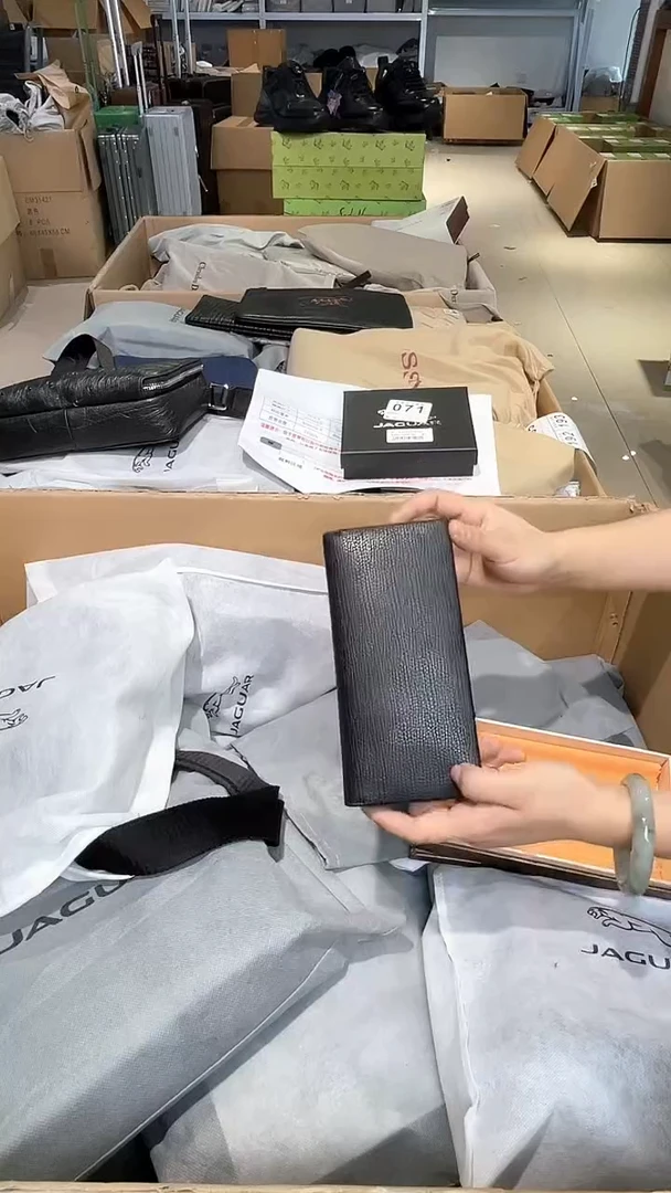 牛皮（革）韩爵绅士包包皮具188