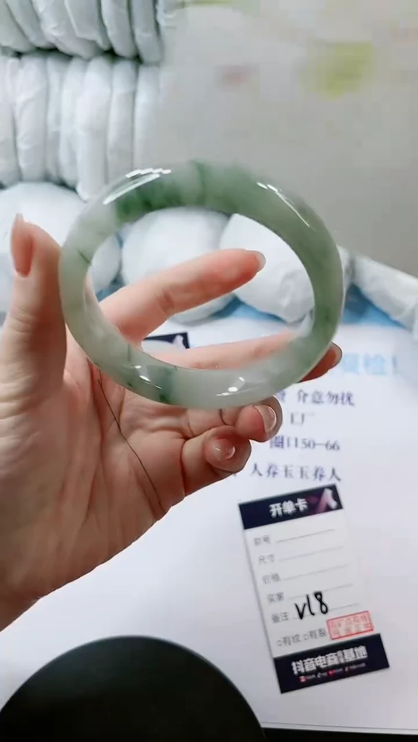 【闪购商品】石英质玉手镯未镶嵌多样性发货V18-63