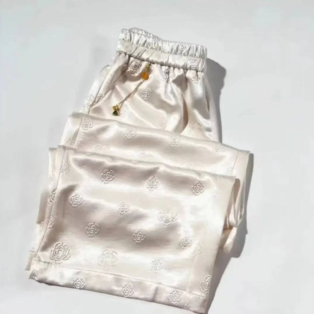 【山茶花】2025春夏醋酸段面简约时尚立体压花显瘦百搭高级直筒裤