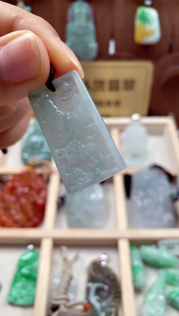 颈饰未镶嵌翡翠天然A货缅甸翡翠