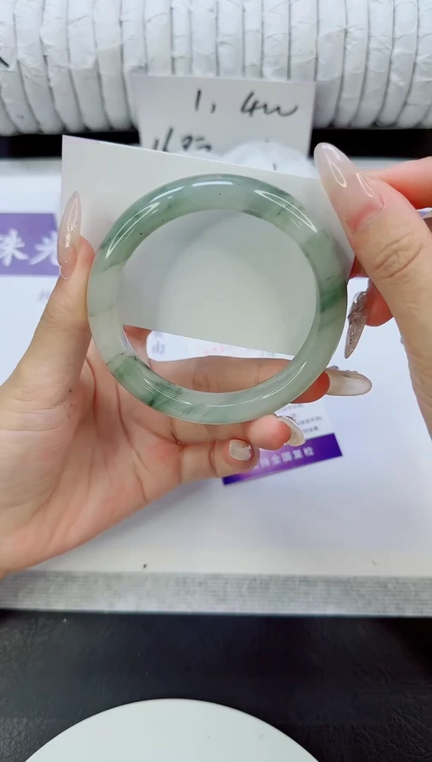 未镶嵌手镯石英质玉88/60