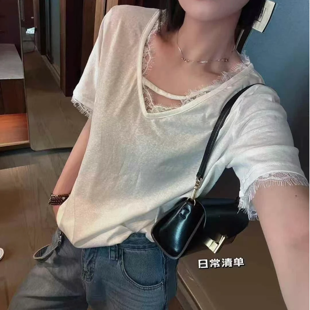 武汉蔓姐【T恤】夏季新款蕾丝领设计T 衣长68公分左右 6932#