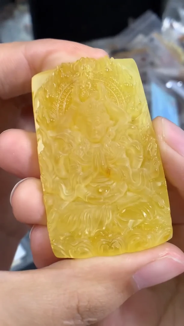 蜜蜡未镶嵌珠宝奇石1