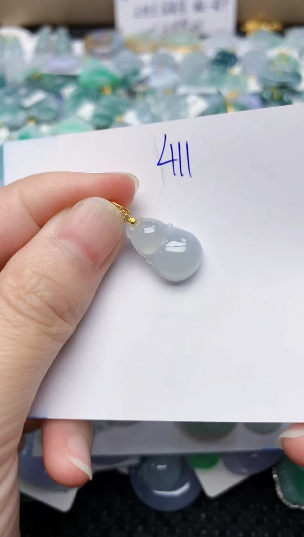 翡翠未镶嵌颈饰天然缅甸A货翡翠